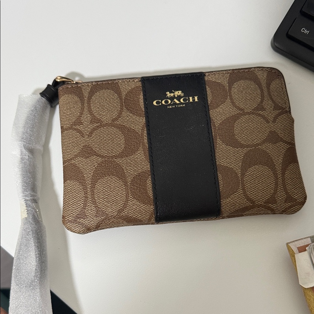NWT Coach Signature Brown and Black Wristlet